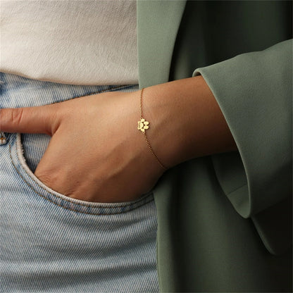 Minimalistic Paw Bracelet